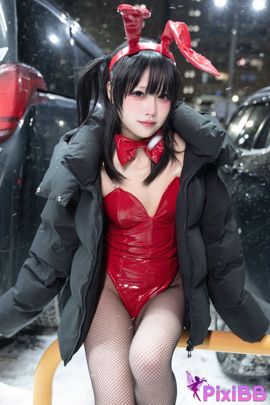 Cosplayer Shimizu Nagi 24h Red Rabbit Parking Lot PixiBB.COM 057