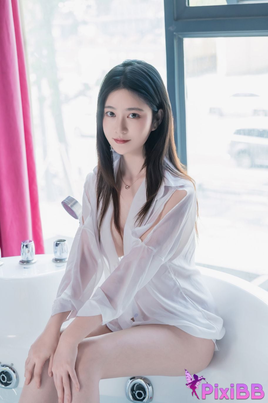 Cosplayer every year Nnian bathing girl PixiBB.COM 031