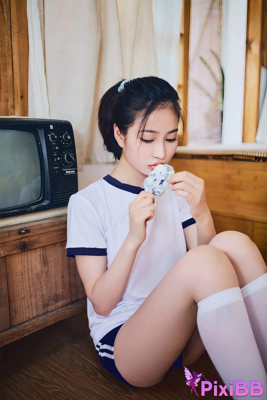 Coser Nnian PixiBB.COM 001