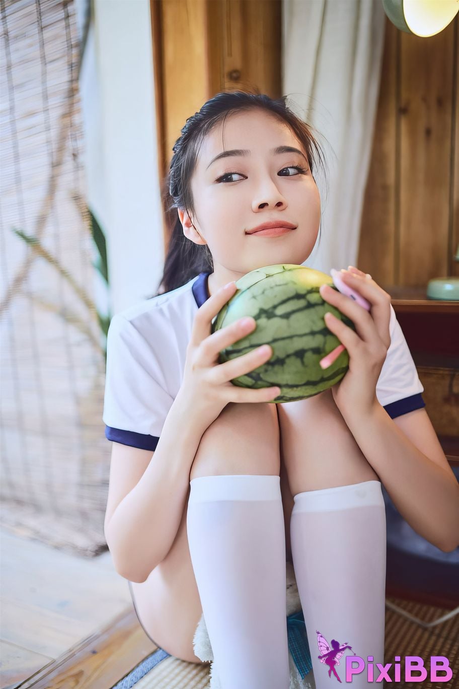 Coser Nnian PixiBB.COM 003