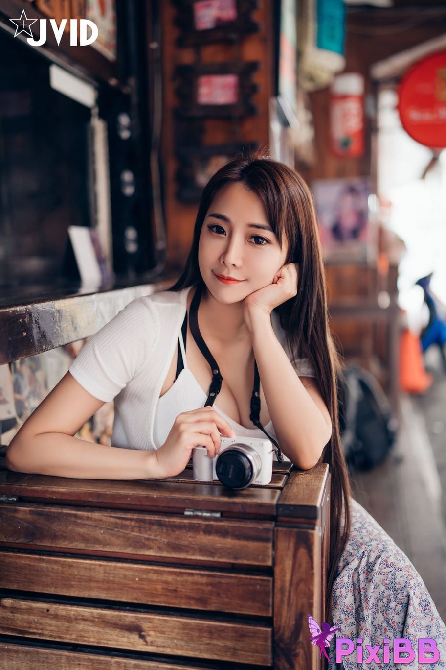 JVID Lele Le Rang Ren Ke Yi Neng Nan Nu Jiao Huan Shen Ti De Xiang Ji Ban Gen Yin Cang Chi Du Shang Kong Wu Ma Zhe PixiBB.COM 094