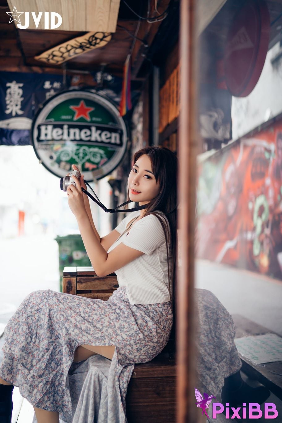 JVID Lele Le Rang Ren Ke Yi Neng Nan Nu Jiao Huan Shen Ti De Xiang Ji Ban Gen Yin Cang Chi Du Shang Kong Wu Ma Zhe PixiBB.COM 120