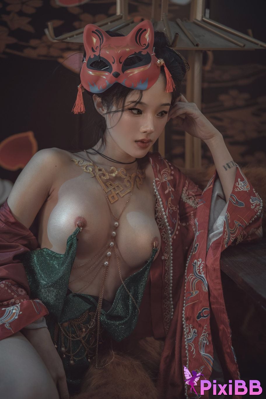 Cosplayer Titanium alloy TiTi Qingqiu Red Fox PixiBB.COM 061