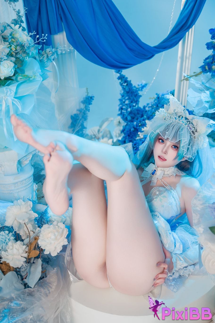 Cosplayer Natsuko Xia Xiazi azur lane cheshire wedding dress PixiBB.COM 033