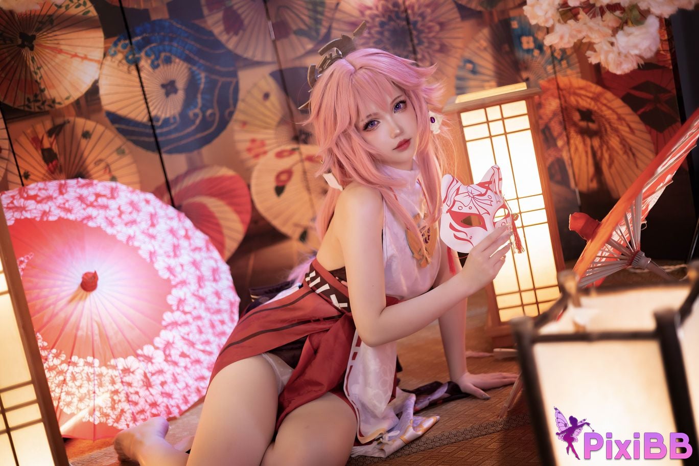 Cosplayer Xue Qing Astra Genshin Yae Miko PixiBB.COM 003