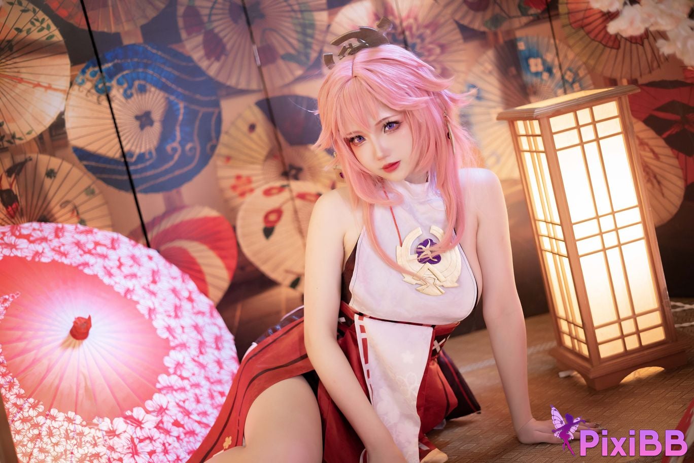Cosplayer Xue Qing Astra Genshin Yae Miko PixiBB.COM 005