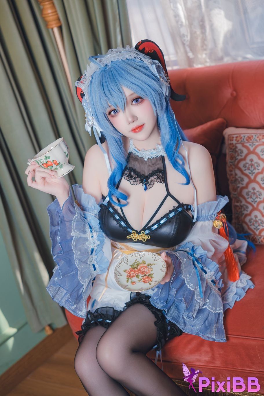 Cosplayer Xue Qing Astra Genshin Sweet Maid PixiBB.COM 005