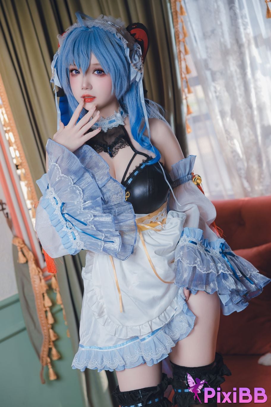 Cosplayer Xue Qing Astra Genshin Sweet Maid PixiBB.COM 014