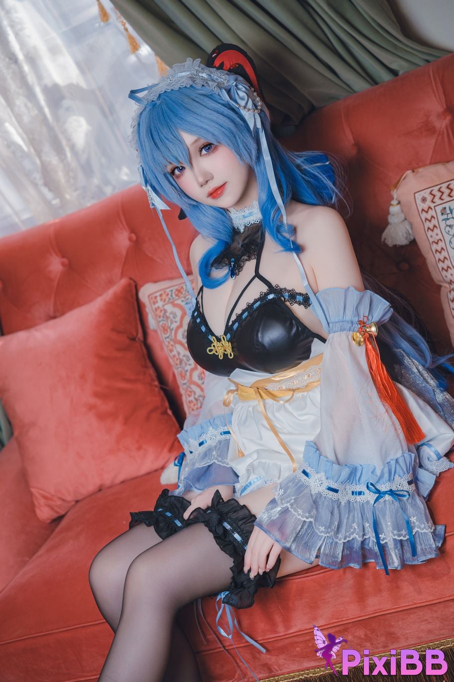 Cosplayer Xue Qing Astra Genshin Sweet Maid PixiBB.COM 017