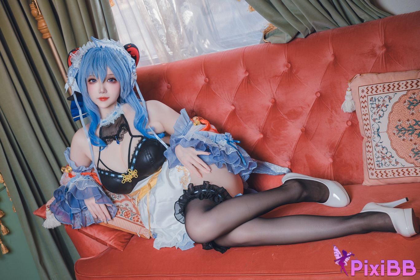 Cosplayer Xue Qing Astra Genshin Sweet Maid PixiBB.COM 021