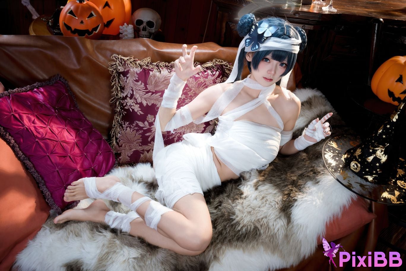 Cosplayer Jiuqi Meow What a nice view and Feisaki Halloween PixiBB.COM 008