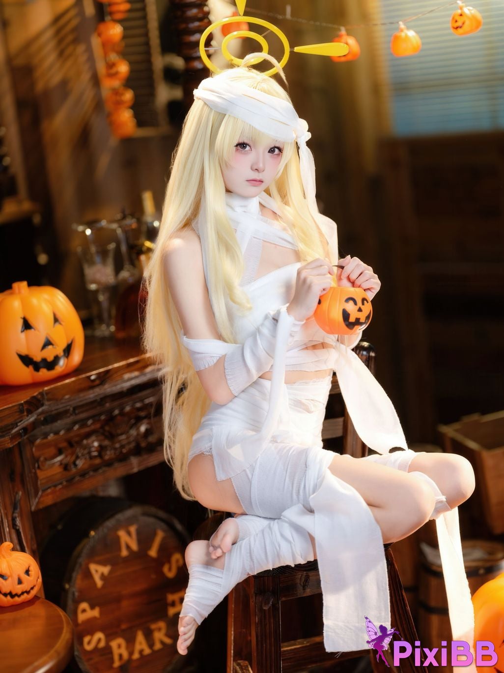 Cosplayer Jiuqi Meow What a nice view and Feisaki Halloween PixiBB.COM 033