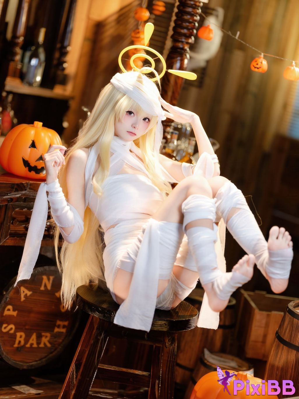 Cosplayer Jiuqi Meow What a nice view and Feisaki Halloween PixiBB.COM 038