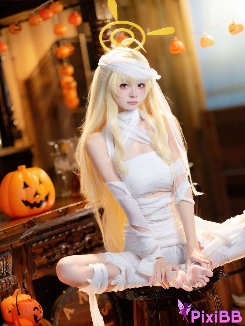 Cosplayer Jiuqi Meow What a nice view and Feisaki Halloween PixiBB.COM 040