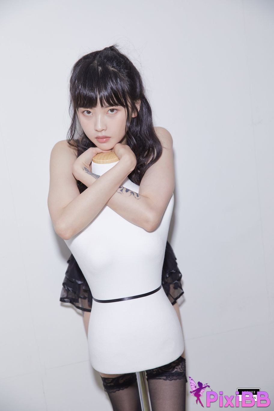 LE LEDG 084B GMS PixiBB.COM 019