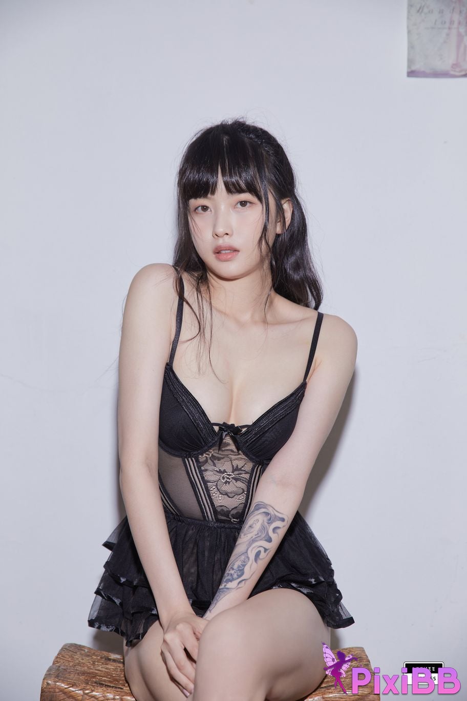 LE LEDG 084B GMS PixiBB.COM 032