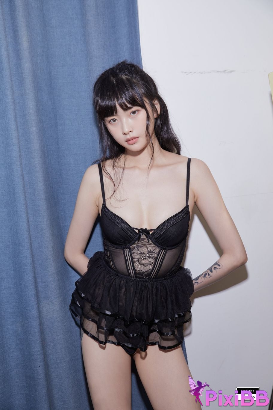 LE LEDG 084B GMS PixiBB.COM 038