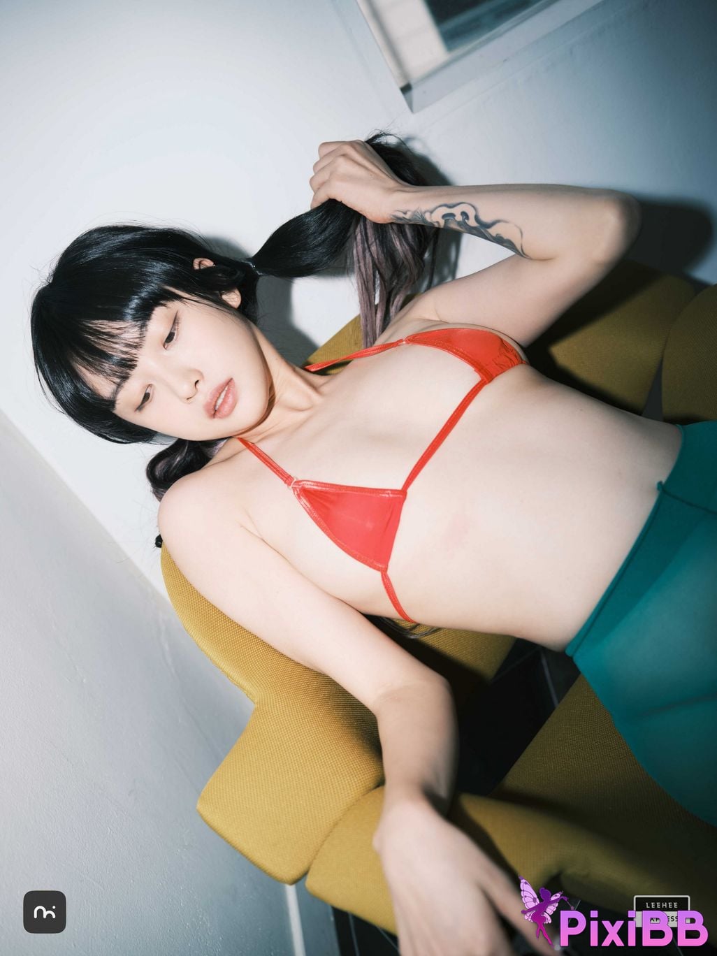 LE LEDG 195C GMS PixiBB.COM 007