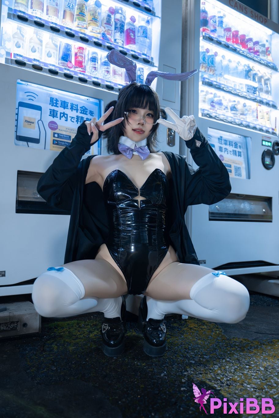 Cosplayer Shimizu Nagi tokyo night rabbit PixiBB.COM 005