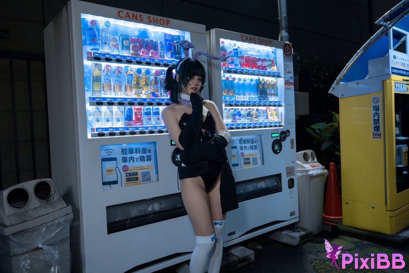 Cosplayer Shimizu Nagi tokyo night rabbit PixiBB.COM 026