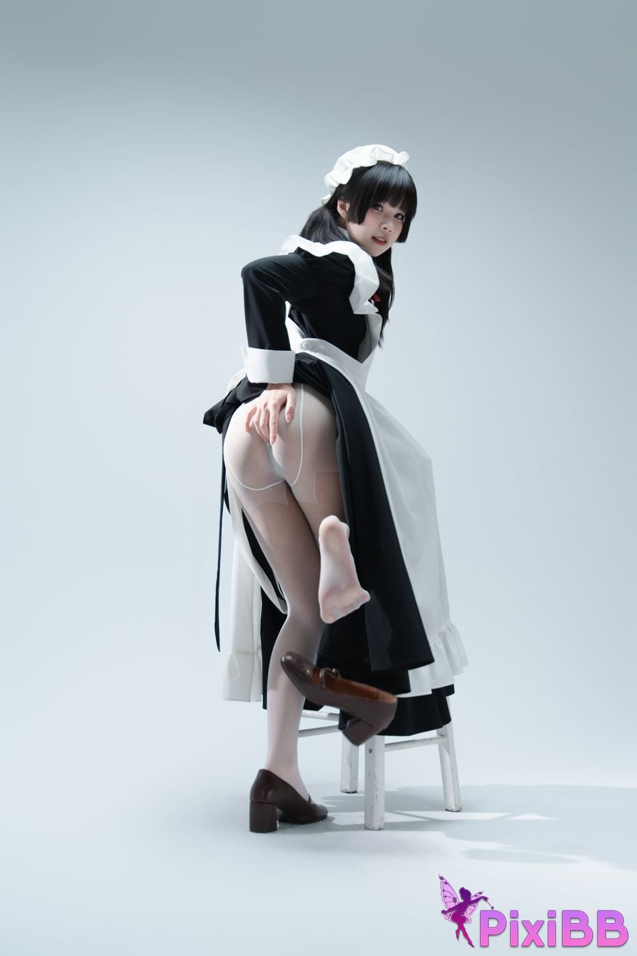 Cosplayer Shimizu Nagi Tsundere Maid Food Guide PixiBB.COM 005