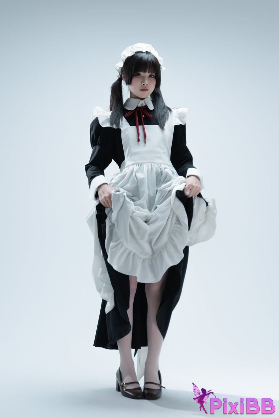 Cosplayer Shimizu Nagi Tsundere Maid Food Guide PixiBB.COM 008