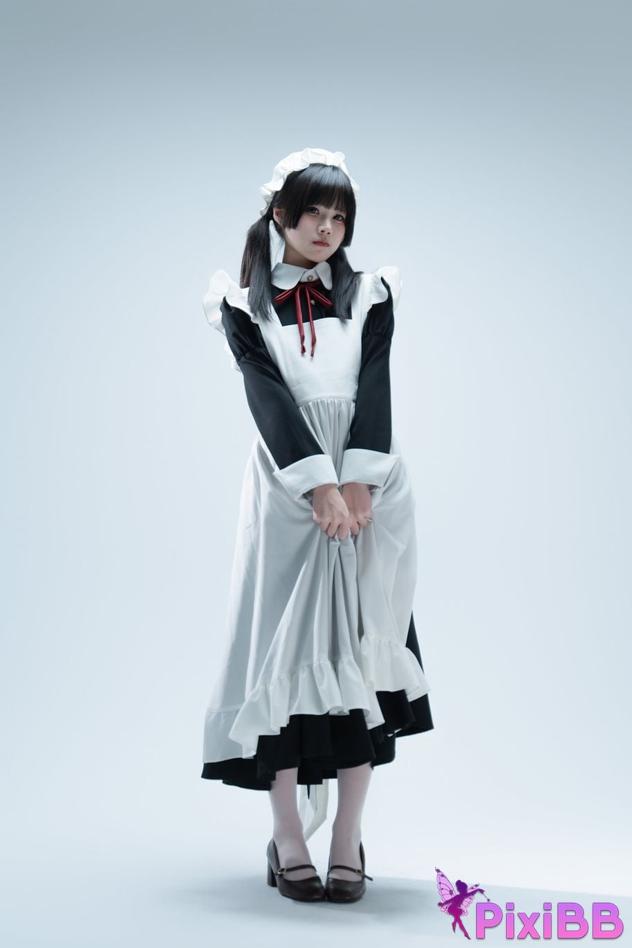 Cosplayer Shimizu Nagi Tsundere Maid Food Guide PixiBB.COM 009