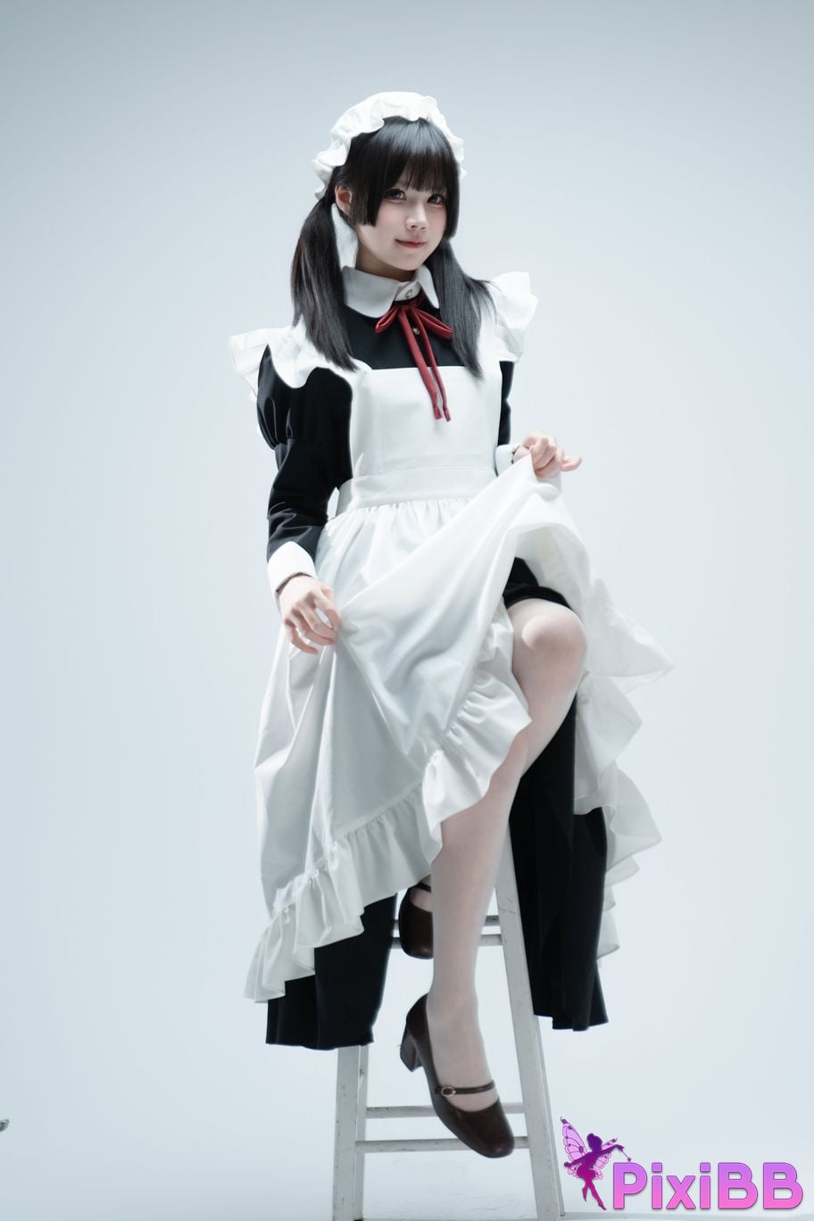 Cosplayer Shimizu Nagi Tsundere Maid Food Guide PixiBB.COM 017