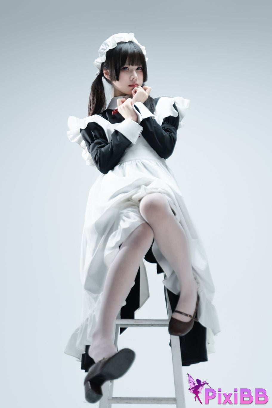 Cosplayer Shimizu Nagi Tsundere Maid Food Guide PixiBB.COM 024