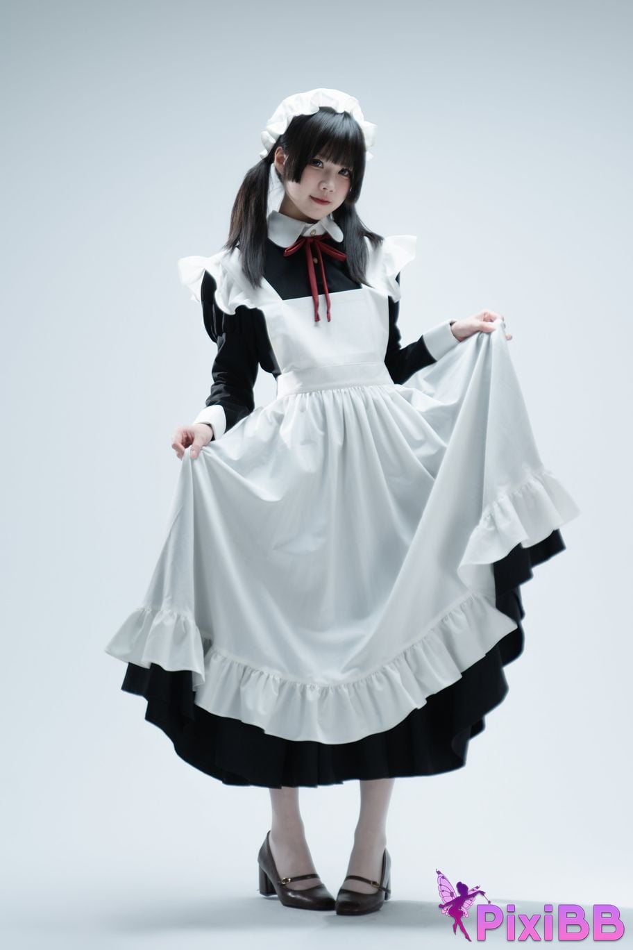 Cosplayer Shimizu Nagi Tsundere Maid Food Guide PixiBB.COM 052