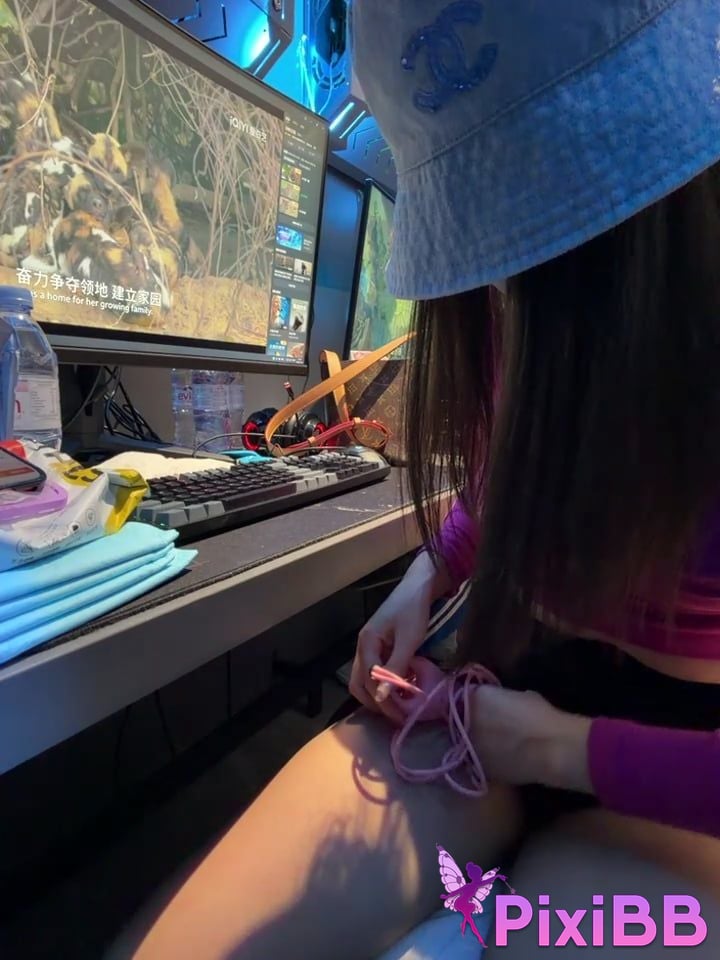 Lucky cat88 Expose little beauty Challenge public exposure golf course cybercafe taxi 05 PixiBB.COM 025