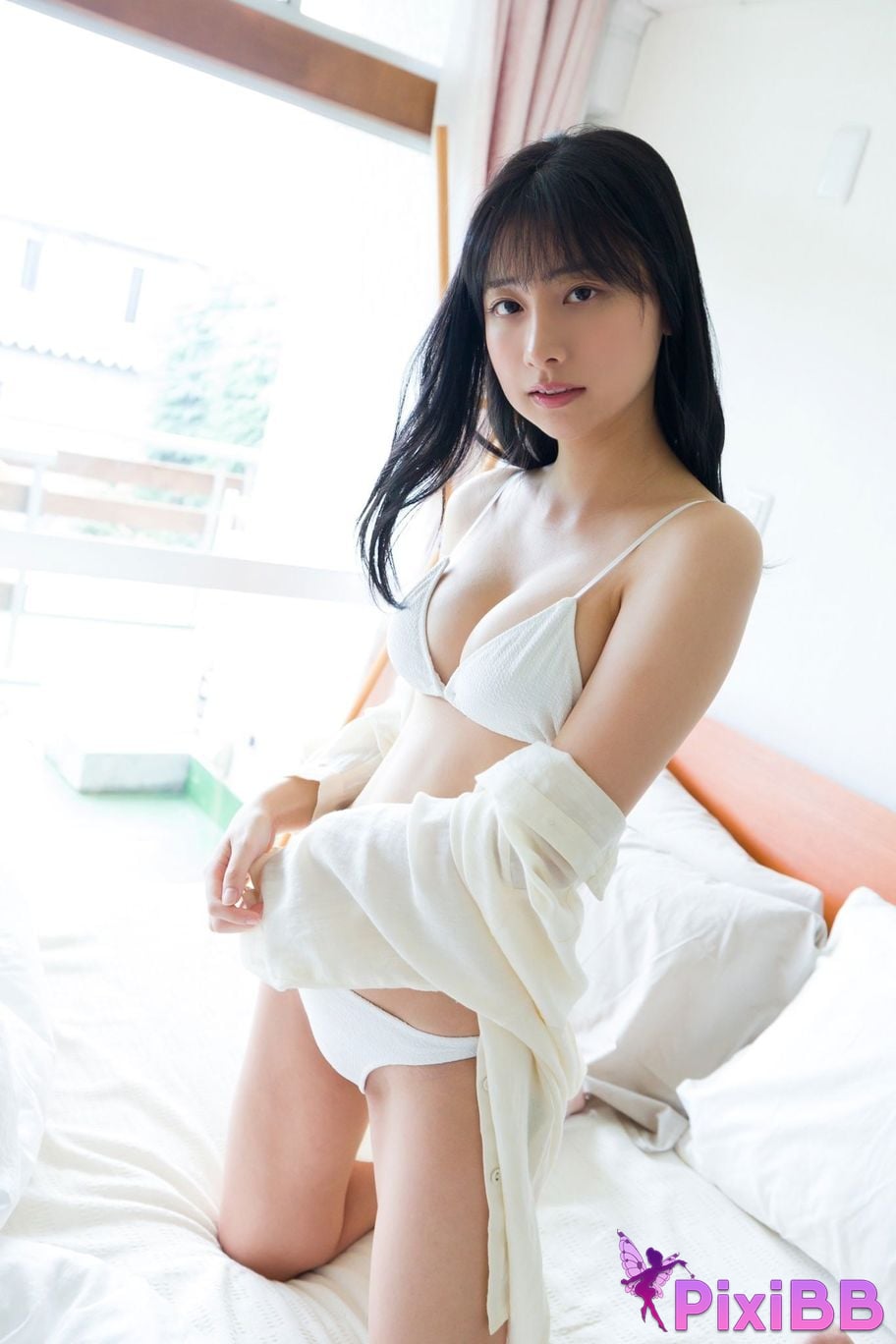 Japanese Idol Yuka Suzuki Closed door contact SPA digital photo book PixiBB.COM 044