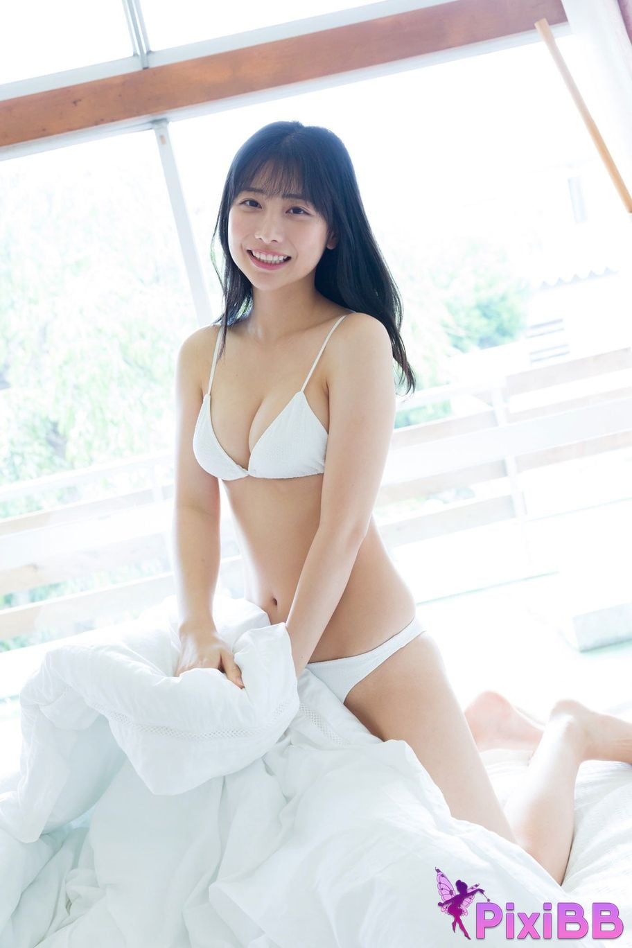Japanese Idol Yuka Suzuki Closed door contact SPA digital photo book PixiBB.COM 048