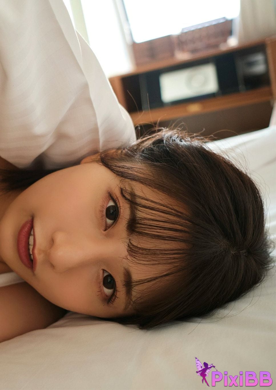 Japanese Idol Yuka Suzuki BUBKA Digital Photobook W DAY on the floor PixiBB.COM 023