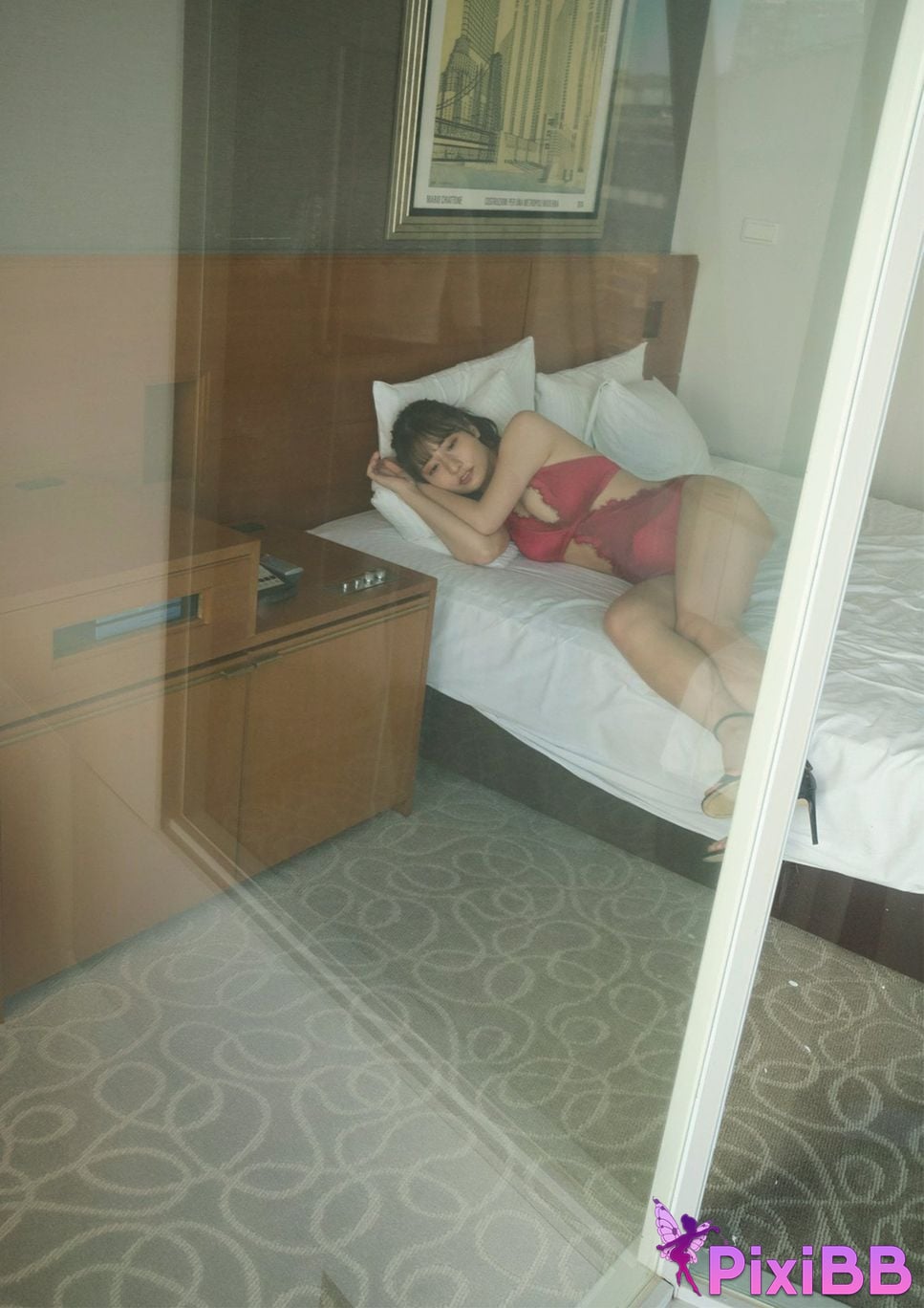 Japanese Idol Yuka Suzuki BUBKA Digital Photobook W DAY on the floor PixiBB.COM 060