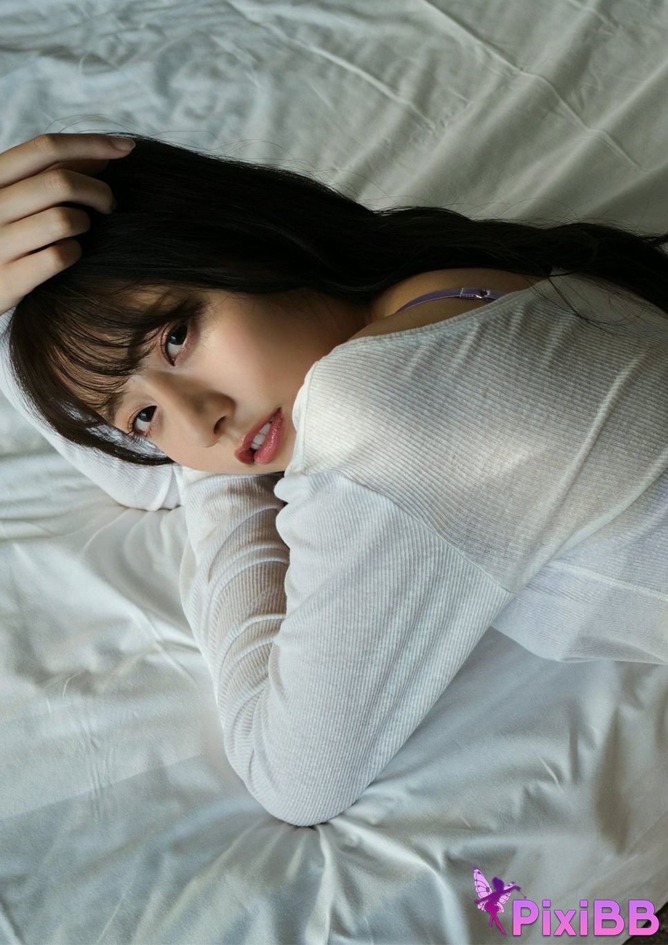 Japanese Idol Yuka Suzuki BUBKA Digital Photobook W DAY on the floor PixiBB.COM 063