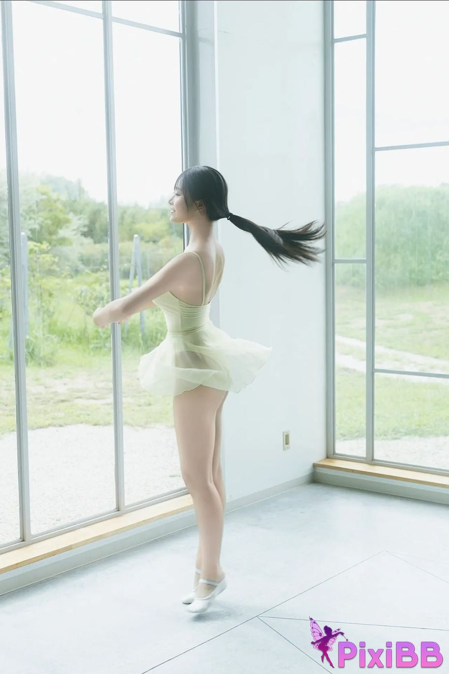 Japanese Idol Momoha Takatsuru Gao He Tao Yu FRIDAY digital photo book lovely swan Vol.1 PixiBB.COM 051