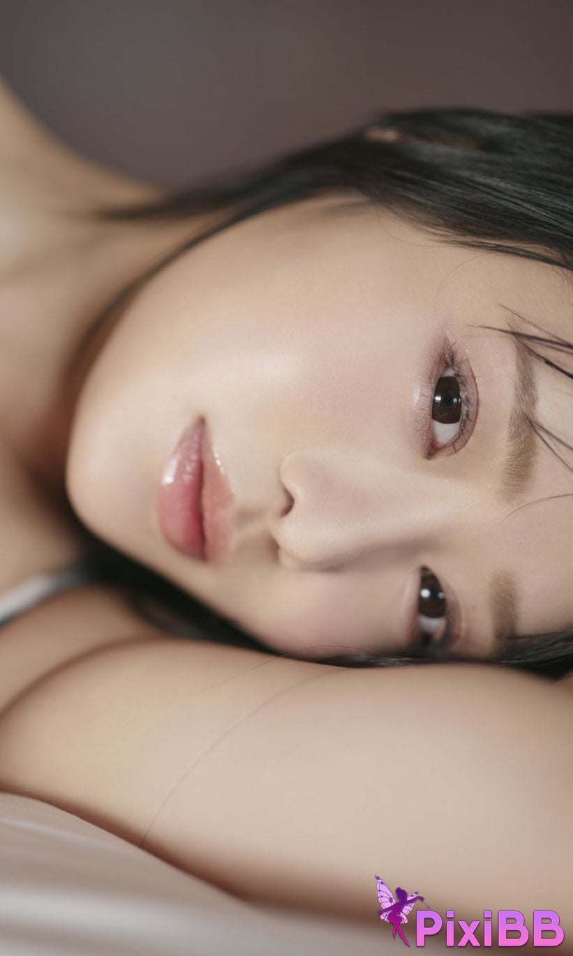 Japanese Idol Momoha Takatsuru Gao He Tao Yu weekly play plus Other cut collection Please keep watching prologue PHOTO BOOK PixiBB.COM 030