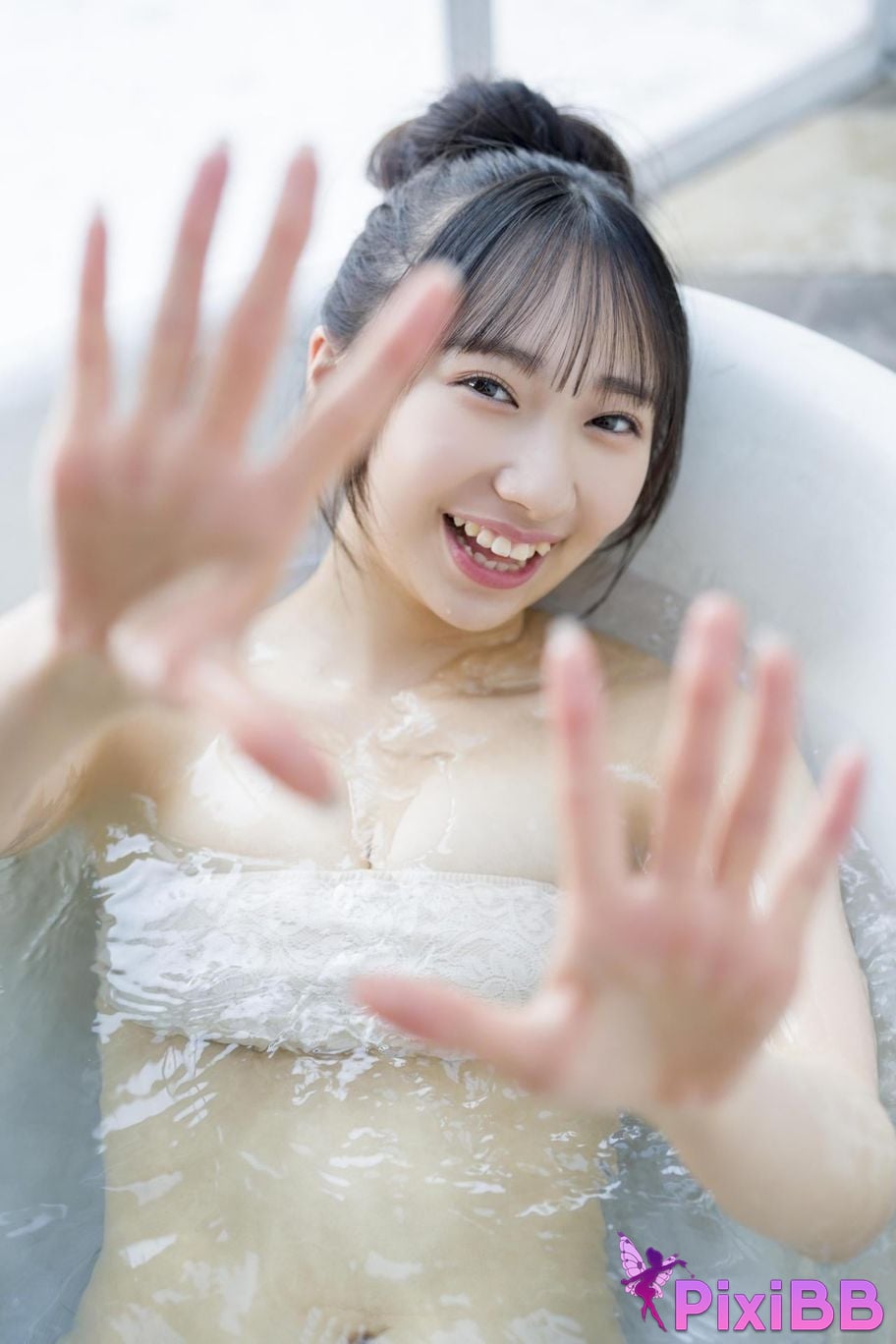 Japanese Idol Tani Noa Ai Tanino B e t w n h V a l y P u r W i F O C o c PixiBB.COM 041