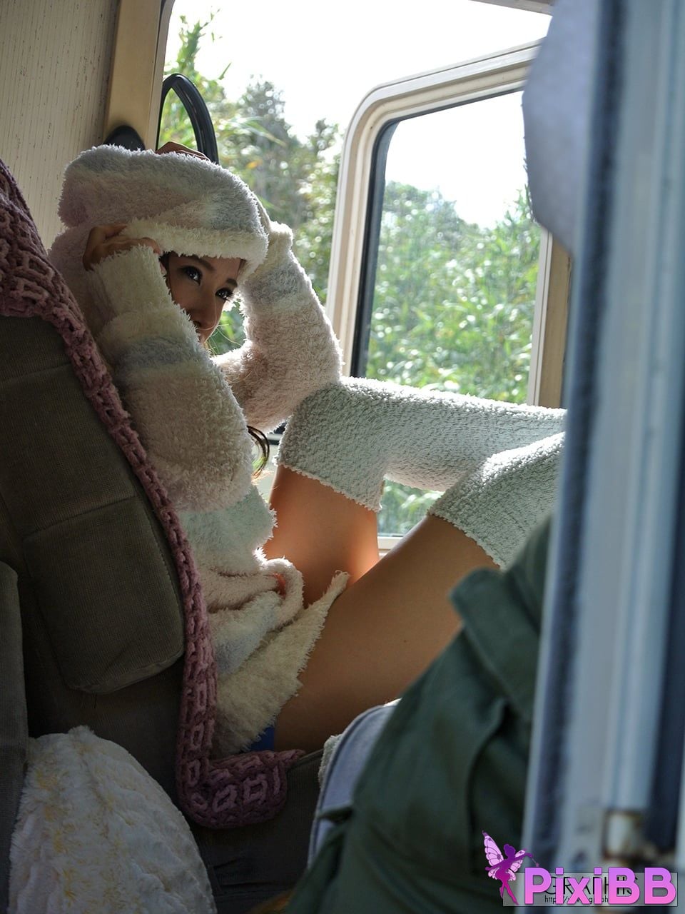 Japanese Idol Mion Sonoda Graphis Gals Intensity PixiBB.COM 133