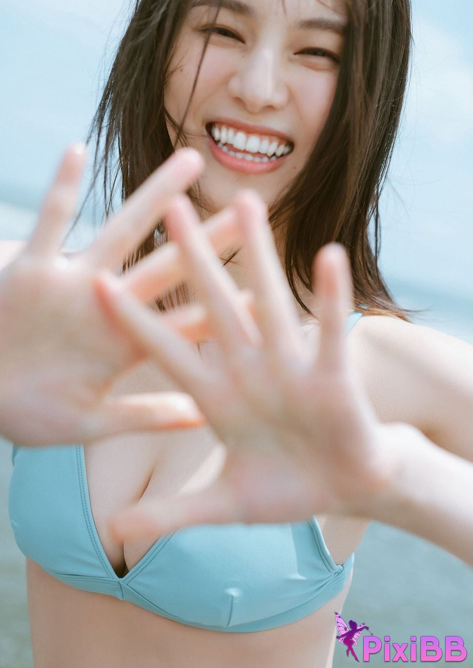 Japanese Idol Iori Sagara Summer Vibes Spisan gravure photo book PixiBB.COM 004