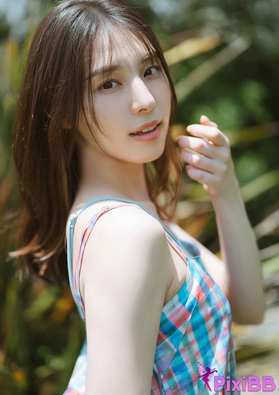 Japanese Idol Iori Sagara Summer Vibes Spisan gravure photo book PixiBB.COM 038