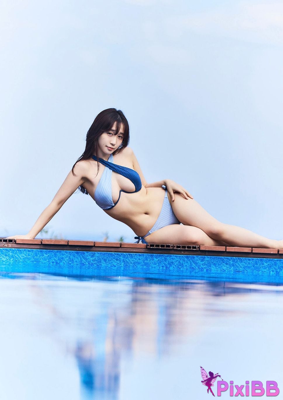 Japanese Idol Moe Iori Early summer capture plan Spisan gravure photo book PixiBB.COM 006