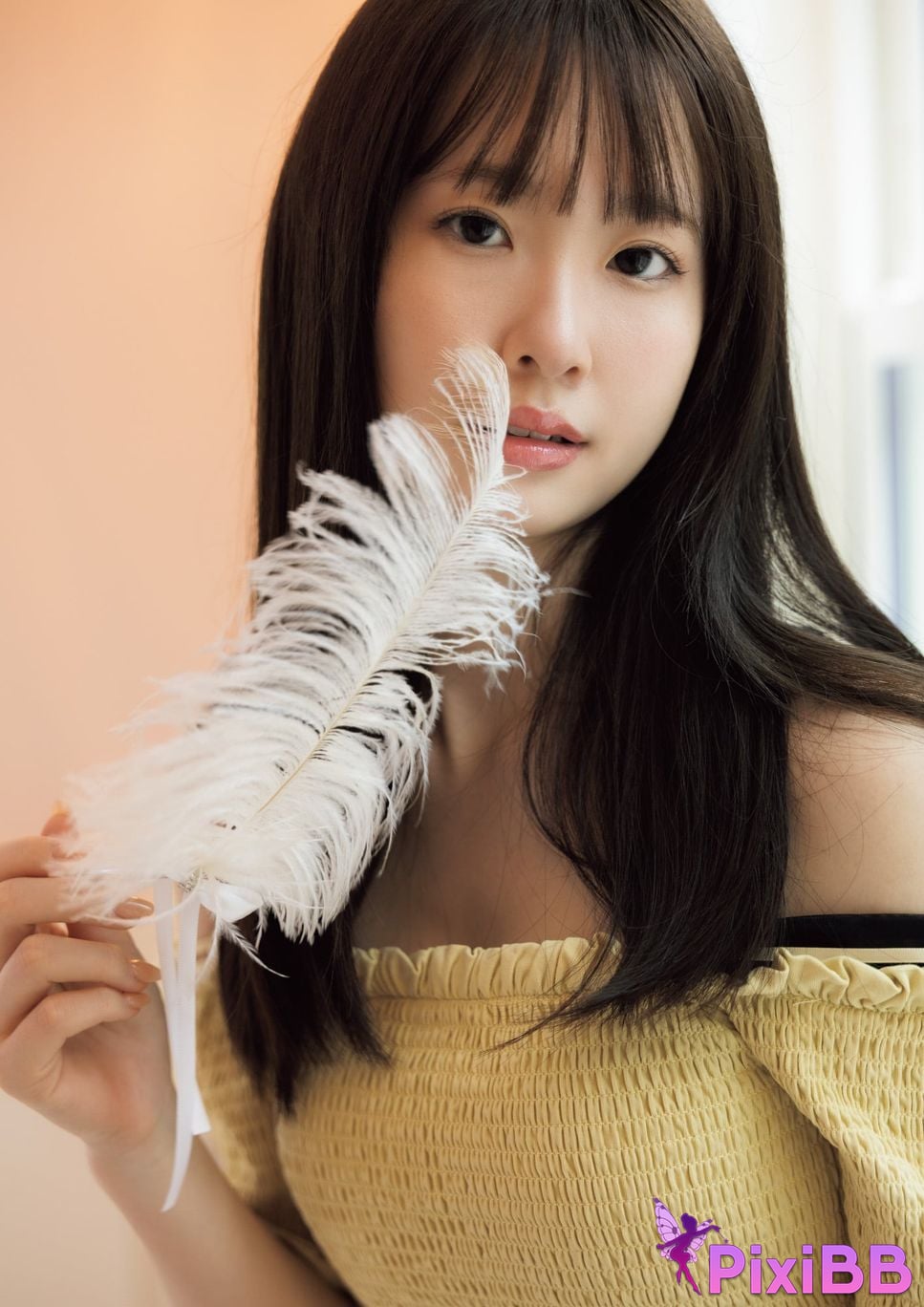 Japanese Idol Emika Shirakami Sakka photo collection Blooming PixiBB.COM 042