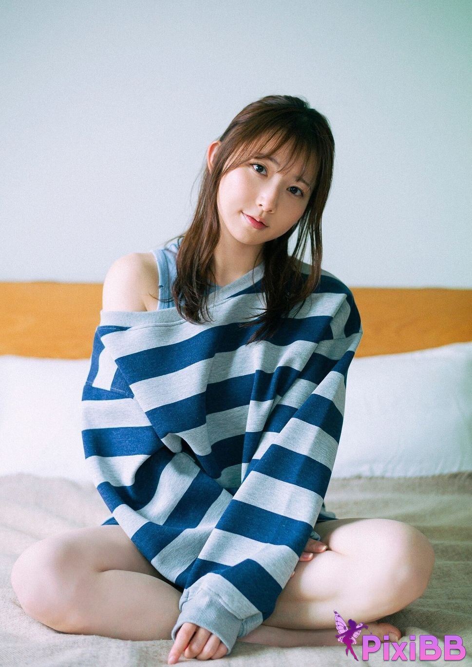 Japanese Idol Nagisa Aoyama Blue Line Spisan gravure photo book PixiBB.COM 016
