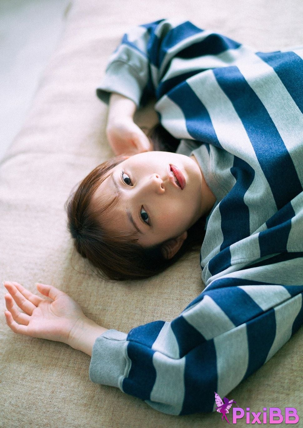 Japanese Idol Nagisa Aoyama Blue Line Spisan gravure photo book PixiBB.COM 018