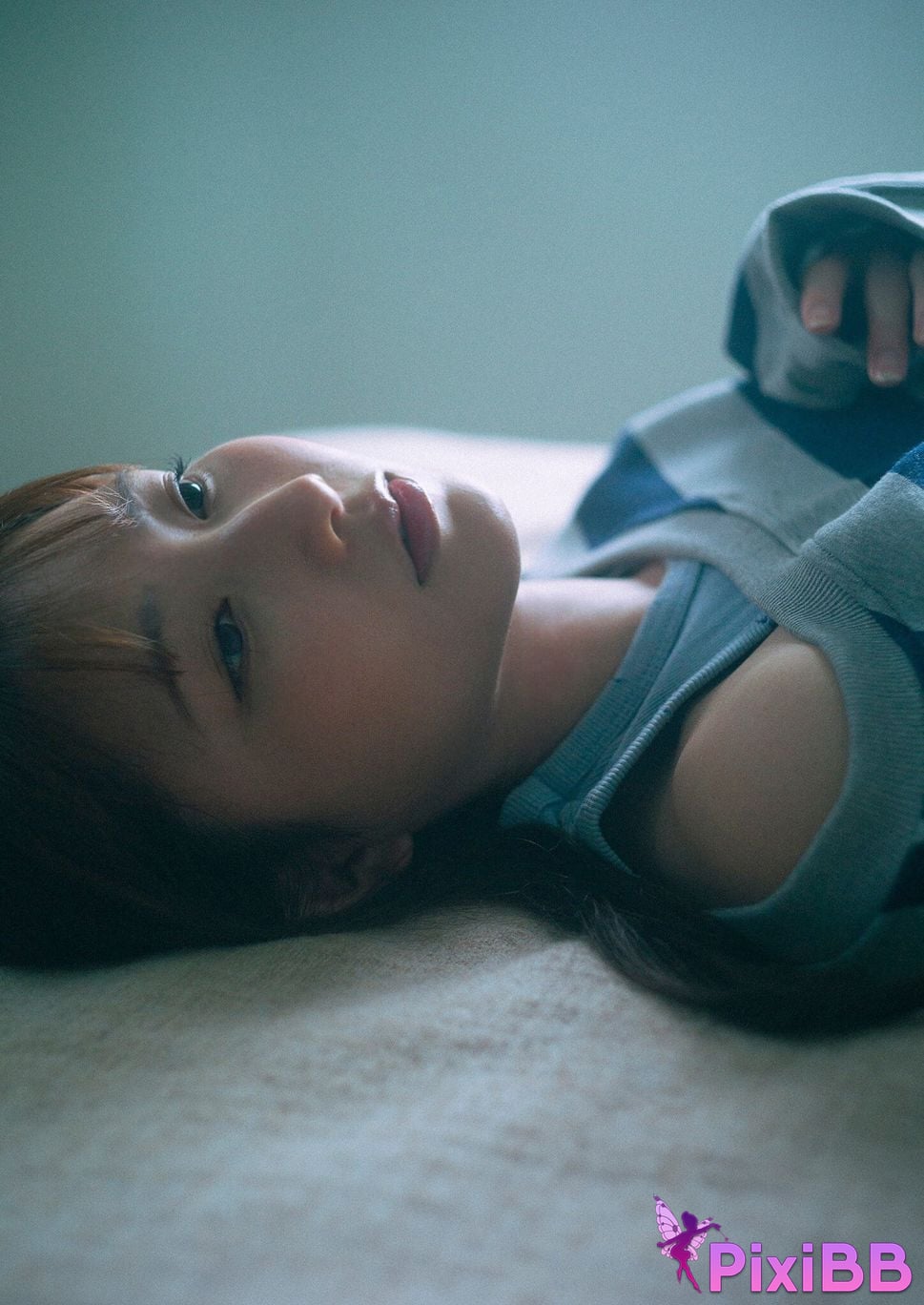 Japanese Idol Nagisa Aoyama Blue Line Spisan gravure photo book PixiBB.COM 020