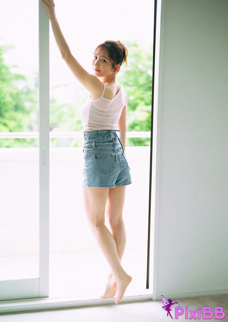 Japanese Idol Nagisa Aoyama Blue Line Spisan gravure photo book PixiBB.COM 028