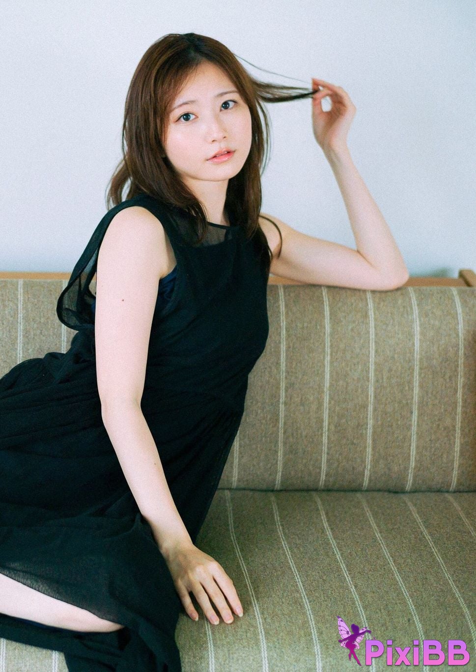 Japanese Idol Nagisa Aoyama Blue Line Spisan gravure photo book PixiBB.COM 034