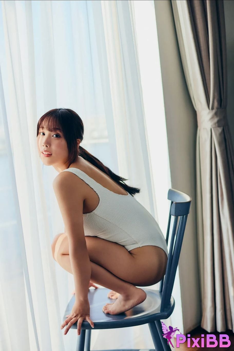 Japanese Idol Towa Suzuki Toba FRIDAY digital photo book Graenser Vol.1 PixiBB.COM 036